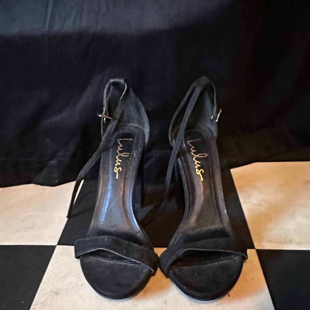 Lulu's Black Strappy Heels